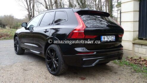 VOLVO XC60 T6 PLUS AWD BLACK EDITION Hybride – Image 7