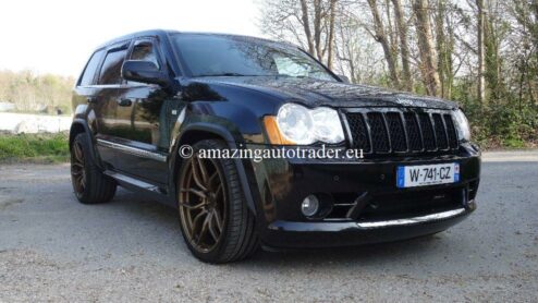 JEEP GRAND CHEROKEE SRT-8